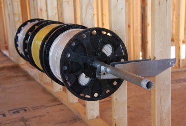 reel brackets for electric contractors